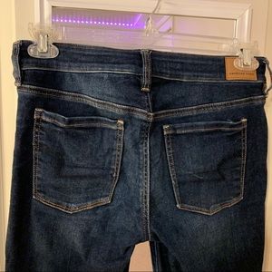 American Eagle Mid Rise Dark Wash Jegging